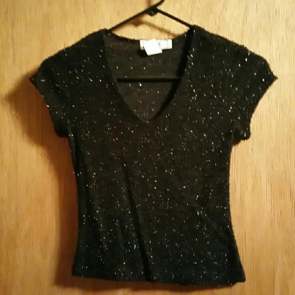 ❇Sparkly Black Top🎇